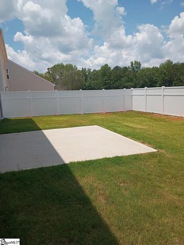 29 Snowmill Road, Woodruff, SC 29388