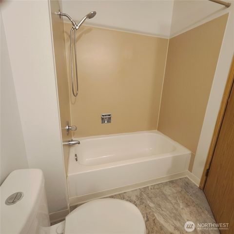 8123 Stirrup Court NW, Bremerton, WA 98311