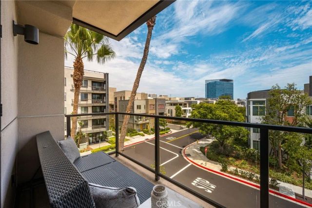 402 Rockefeller 315, Irvine, CA 92612