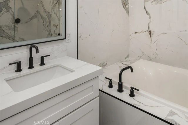 402 Rockefeller 315, Irvine, CA 92612