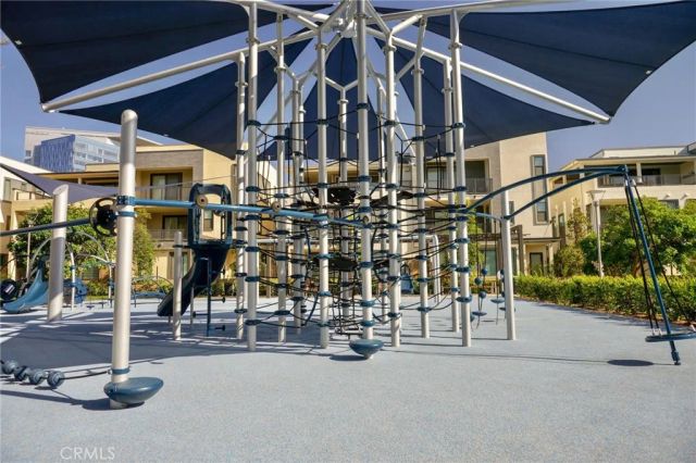 402 Rockefeller 315, Irvine, CA 92612
