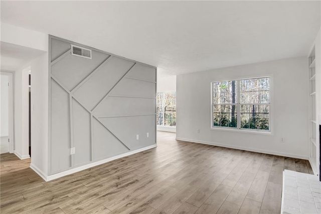 702 Glenleaf Drive, Peachtree Corners, GA 30092