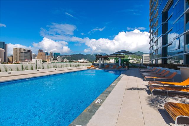 555 South Street 208, Honolulu, HI 96813