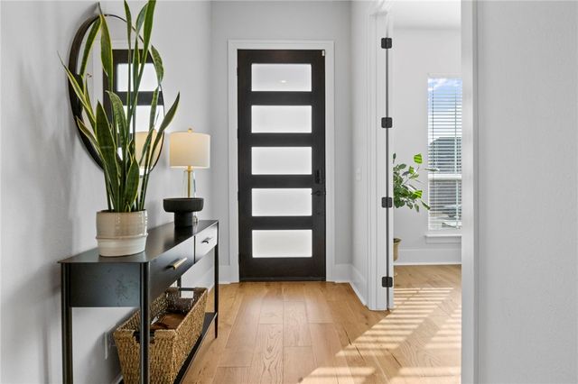 2963 N Whistle Post Drive, Fayetteville, AR 72704