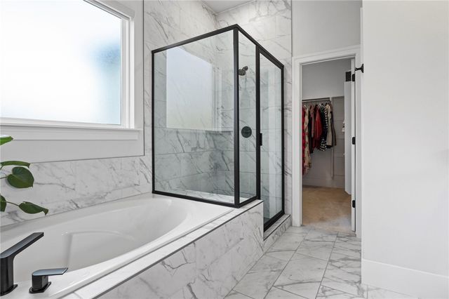 2963 N Whistle Post Drive, Fayetteville, AR 72704