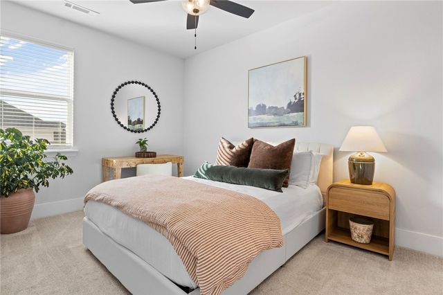 2963 N Whistle Post Drive, Fayetteville, AR 72704