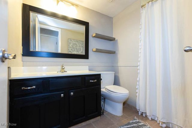 2051 Kingsborough Drive, Painesville, OH 44077