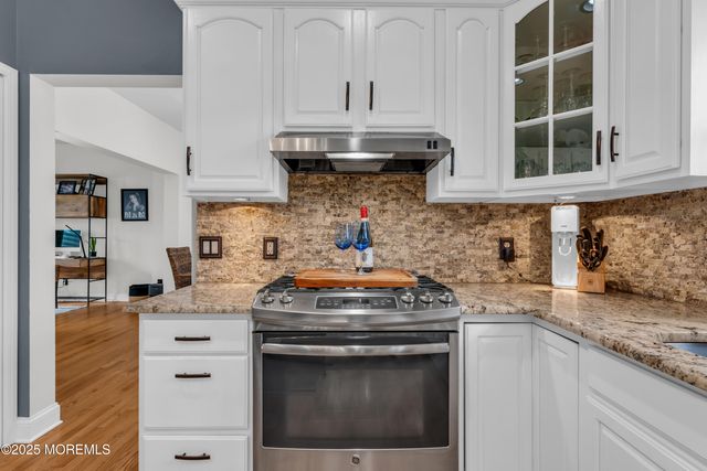 19 Maryann Place, Toms River, NJ 08753