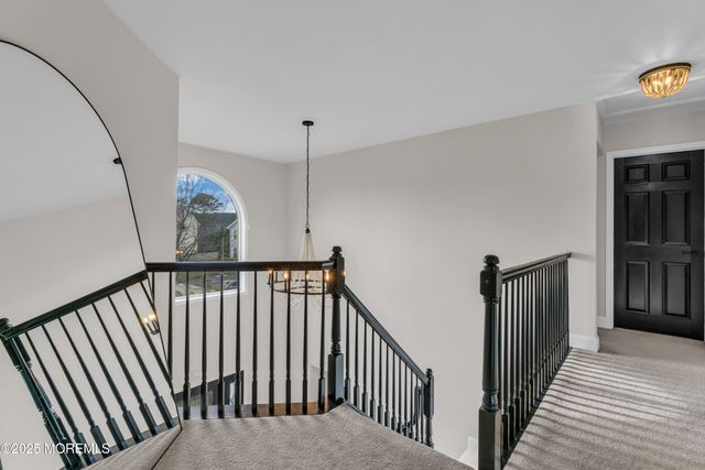 19 Maryann Place, Toms River, NJ 08753