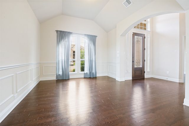 2919 Sendero, Grand Prairie, TX 75054