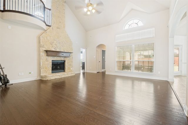2919 Sendero, Grand Prairie, TX 75054