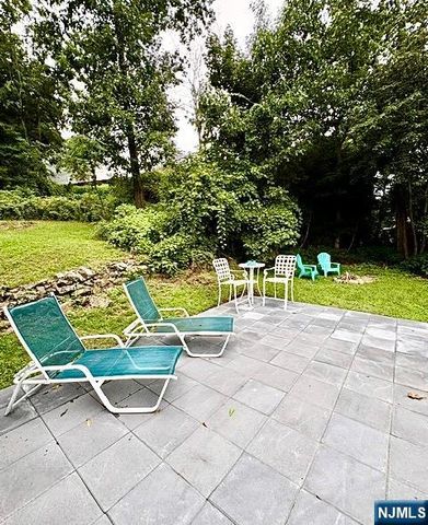 72 Koclas Drive, Netcong Borough, NJ 07857