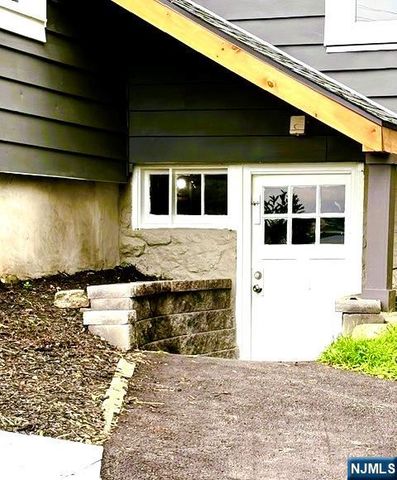 72 Koclas Drive, Netcong Borough, NJ 07857