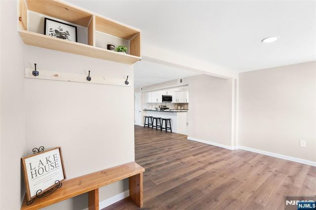 72 Koclas Drive, Netcong Borough, NJ 07857