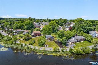 72 Koclas Drive, Netcong Borough, NJ 07857