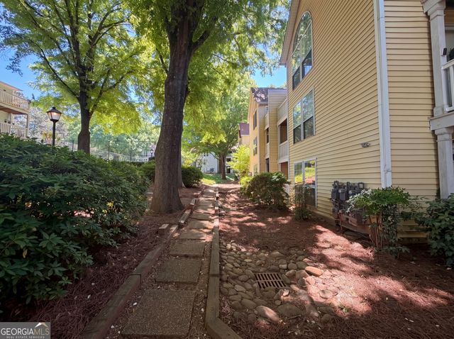 573 Cobblestone Trail, Avondale Estates, GA 30002