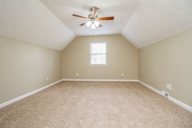 101 Wortham Ct, La Vergne, TN 37086