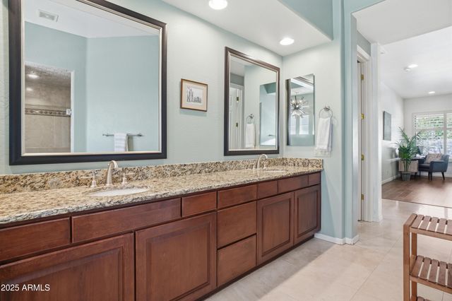 1802 W MEAD Place, Chandler, AZ 85248