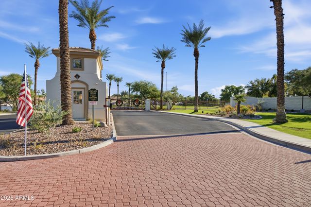 1802 W MEAD Place, Chandler, AZ 85248