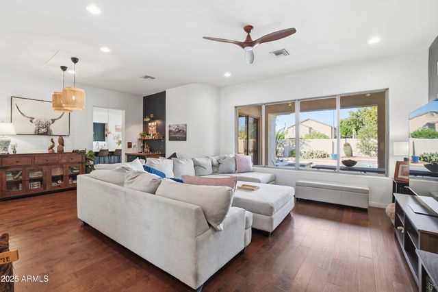 1802 W MEAD Place, Chandler, AZ 85248