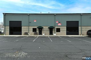 60 Whitney Road 10/9, Mahwah, NJ 07430