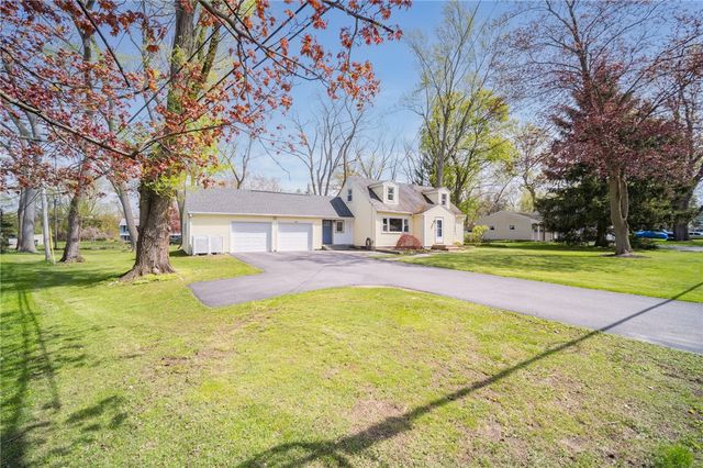 994 Gravel Road, Webster, NY 14580