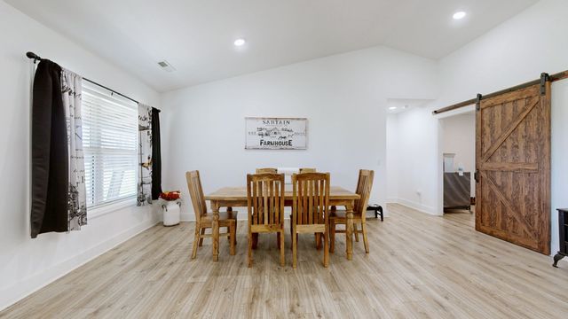 2586 Brown Shop Rd, Petersburg, TN 37144