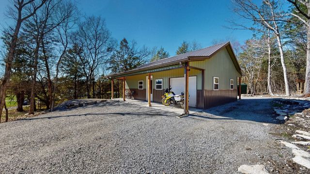 2586 Brown Shop Rd, Petersburg, TN 37144