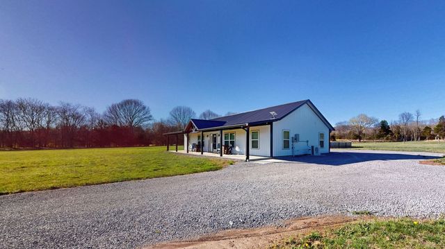 2586 Brown Shop Rd, Petersburg, TN 37144