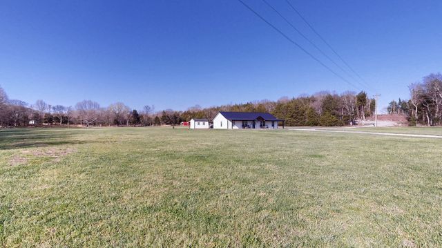 2586 Brown Shop Rd, Petersburg, TN 37144