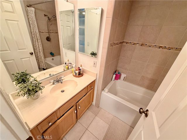 19804 Sandpiper 9, Newhall, CA 91321