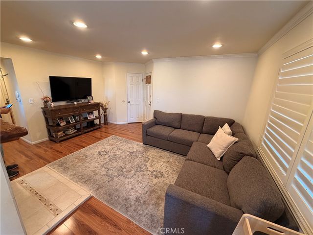 19804 Sandpiper 9, Newhall, CA 91321