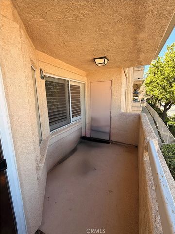 19804 Sandpiper 9, Newhall, CA 91321