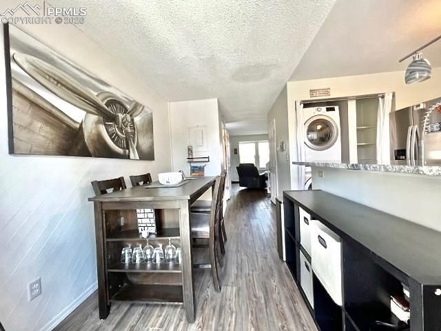 6838 Ravencrest Drive, Colorado Springs, CO 80919