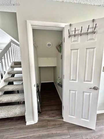 6838 Ravencrest Drive, Colorado Springs, CO 80919