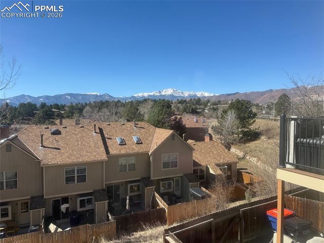 6838 Ravencrest Drive, Colorado Springs, CO 80919