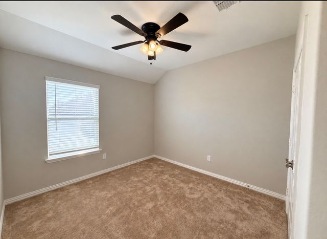 2848 N Ranger LN Street, Aubrey, TX 76227