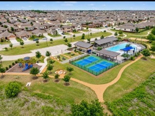 2848 N Ranger LN Street, Aubrey, TX 76227
