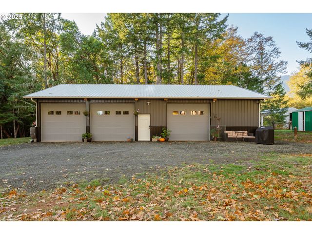291 CALLAHAN Rd, Roseburg, OR 97471