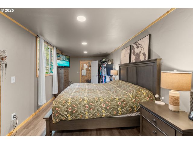 291 CALLAHAN Rd, Roseburg, OR 97471