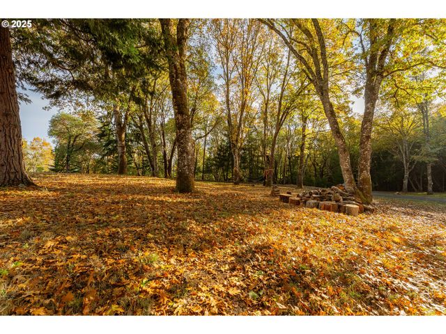 291 CALLAHAN Rd, Roseburg, OR 97471