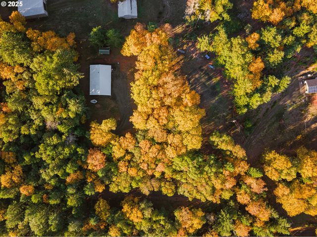 291 CALLAHAN Rd, Roseburg, OR 97471