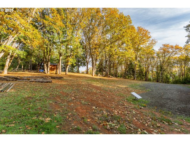 291 CALLAHAN Rd, Roseburg, OR 97471