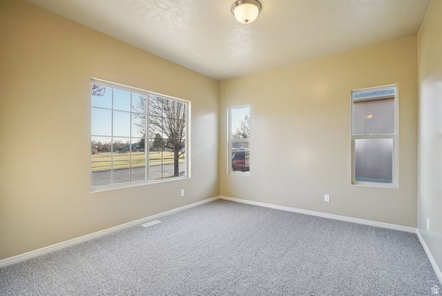 7924 S RANCHHAND RD, West Jordan, UT 84081