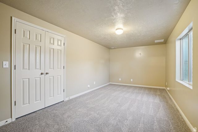 7924 S RANCHHAND RD, West Jordan, UT 84081