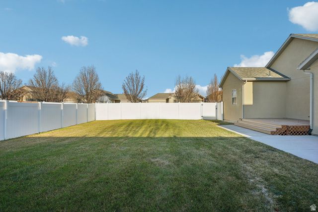 7924 S RANCHHAND RD, West Jordan, UT 84081
