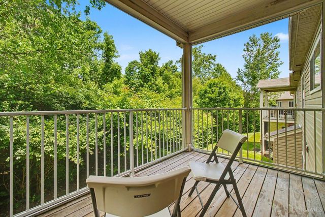 1028 Lost Crossing, Springfield Twp., OH 45231