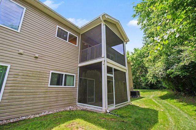 1028 Lost Crossing, Springfield Twp., OH 45231