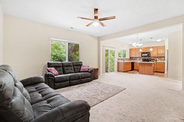 1028 Lost Crossing, Springfield Twp., OH 45231