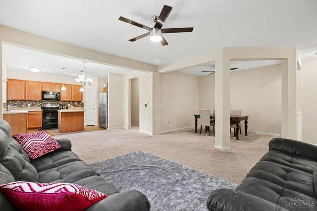 1028 Lost Crossing, Springfield Twp., OH 45231